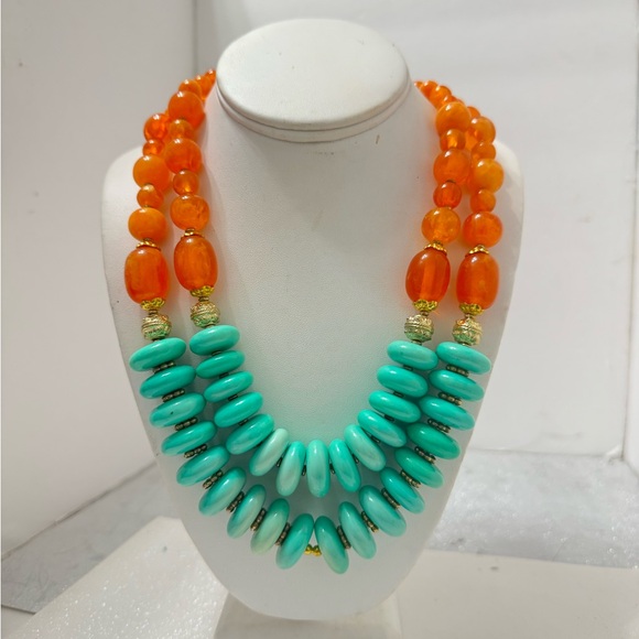Elegant Orange and Turquoise Beaded Necklace - Picture 4 of 7